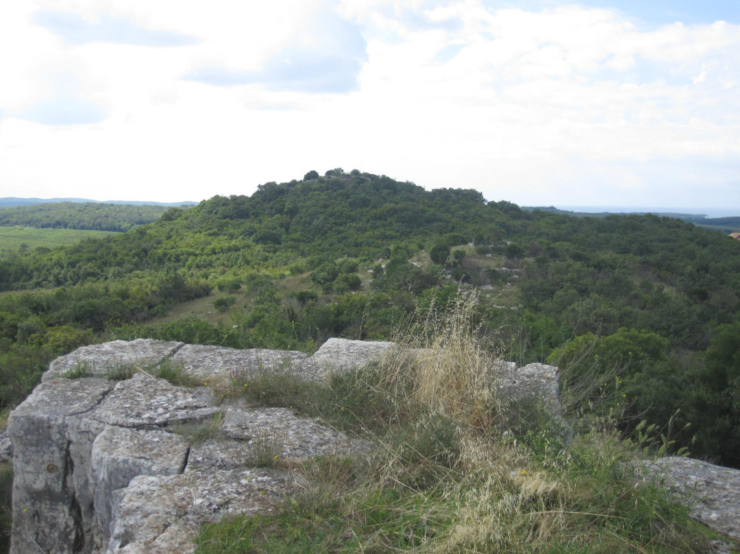 Hillfort Mordele-波雷奇必去景点
