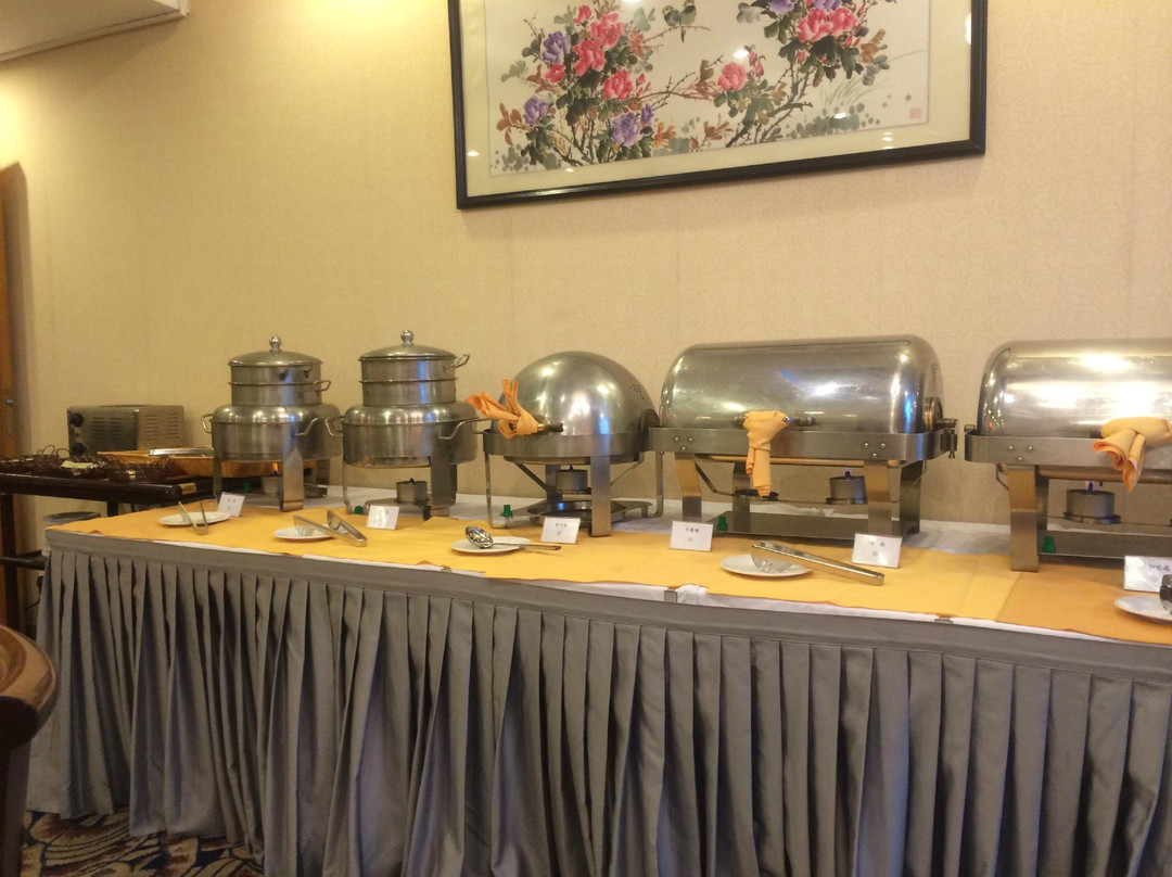 天诚大酒店主图