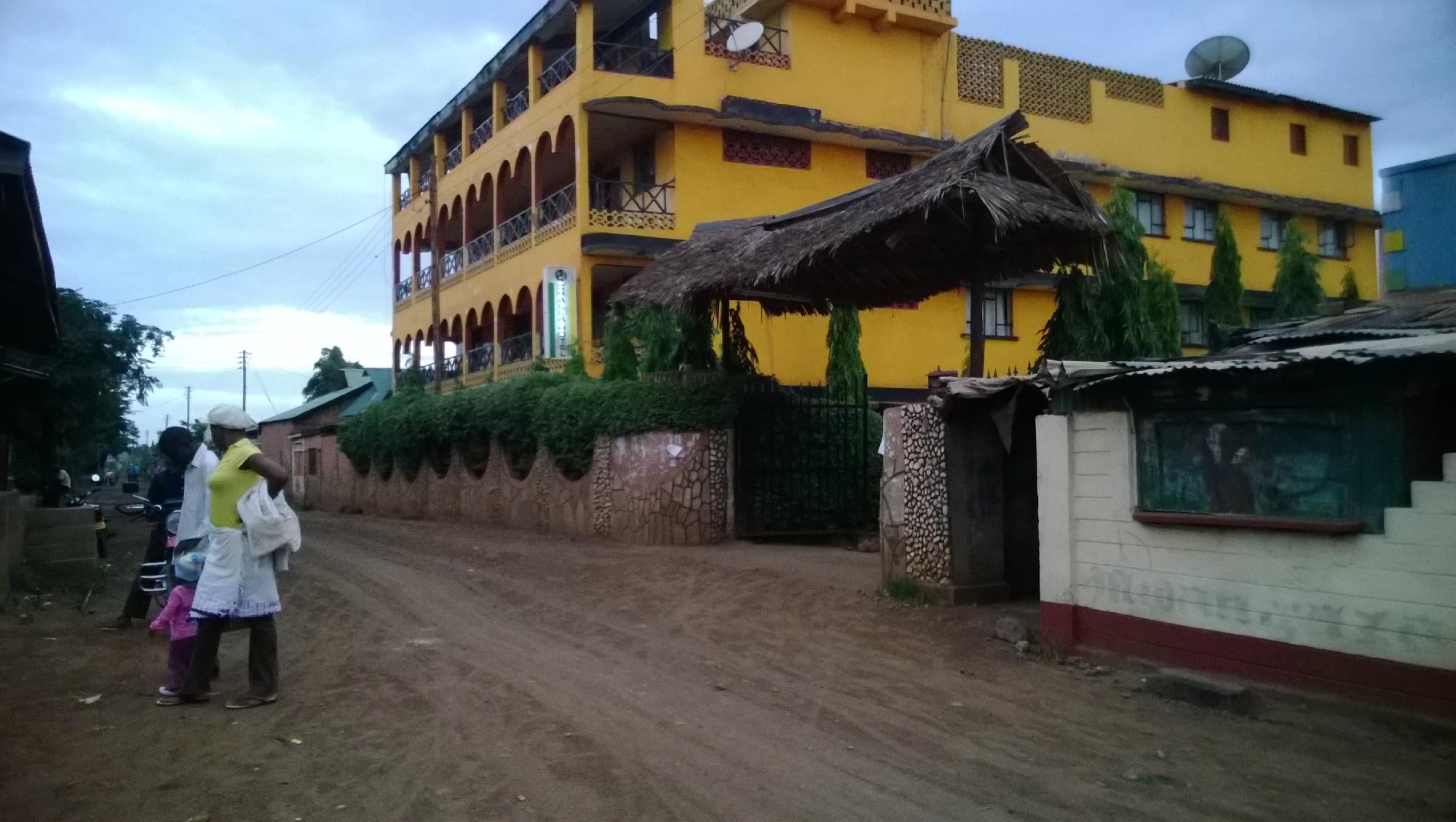 Challa Hotel Taveta-浴室