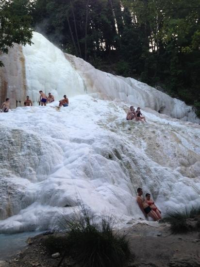 Fosso Bianco - Bagni San Filippo-Bagni di San Filippo必去景点
