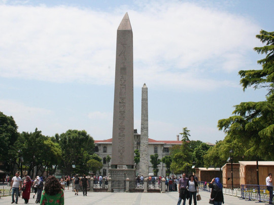 Obelisk of Theodosius-伊斯坦布尔必去景点