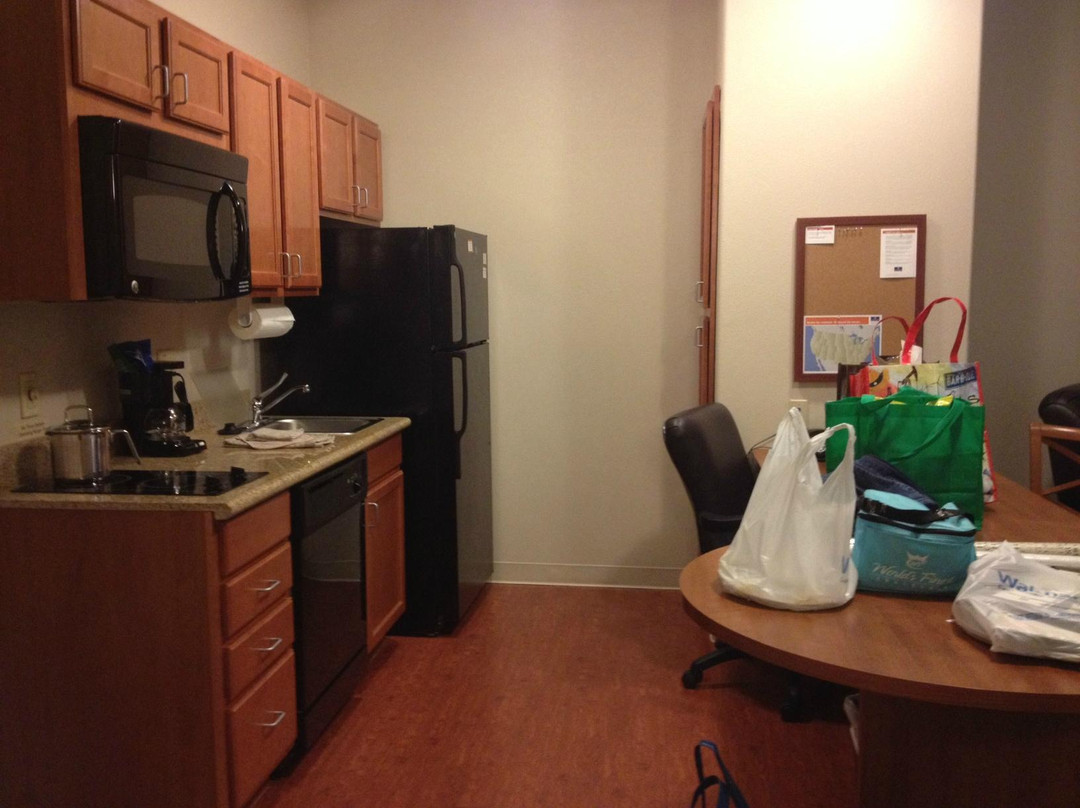 Jones Creek酒店住宿-Candlewood Suites Lake Jackson-Clute by IHG