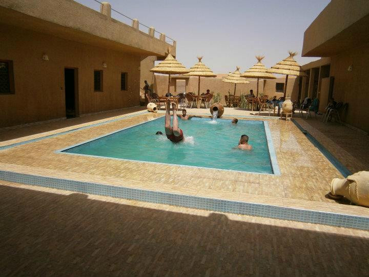 Taouz酒店住宿-L'Homme Du Desert