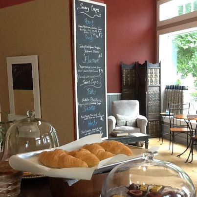 Depoe Bay餐馆和美食-Cafe C'est La Vie