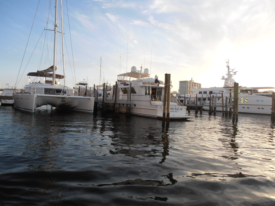 近岸内航道-劳德代尔堡必去景点