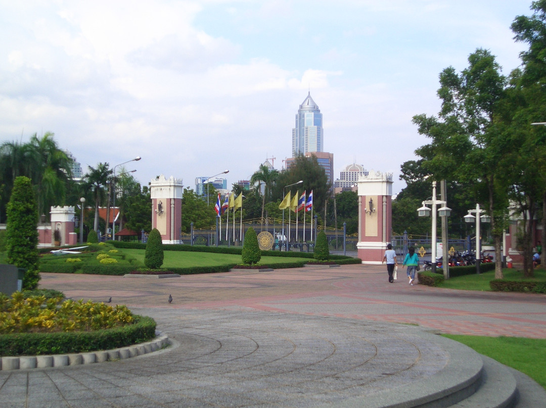 曼谷伦批尼公园-曼谷必去景点