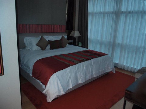 成都仁恒格蓝柏薇酒店公寓主图