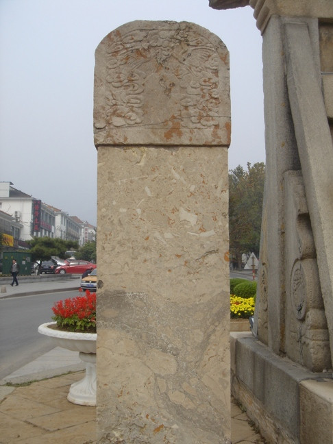 岱宗坊-泰安市必去景点