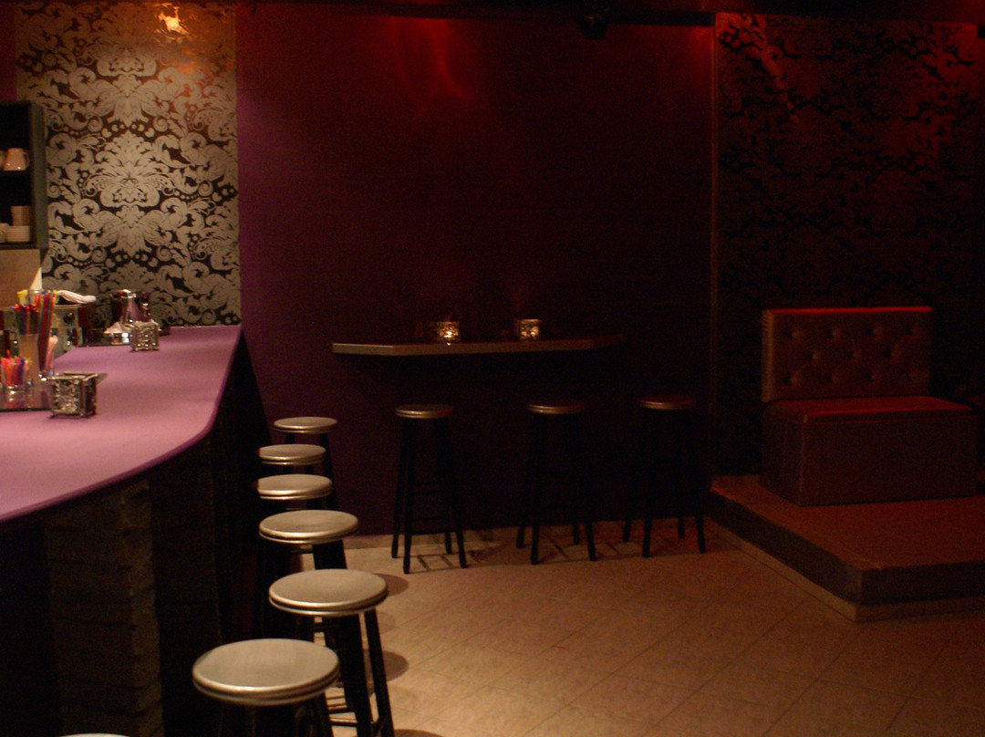 Orfeas Cafe-Bar-Marathokampos必去景点