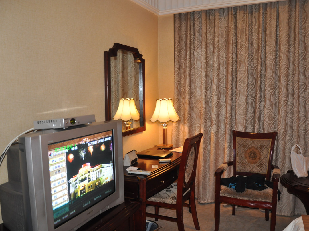 安吉凯旋门大酒店主图