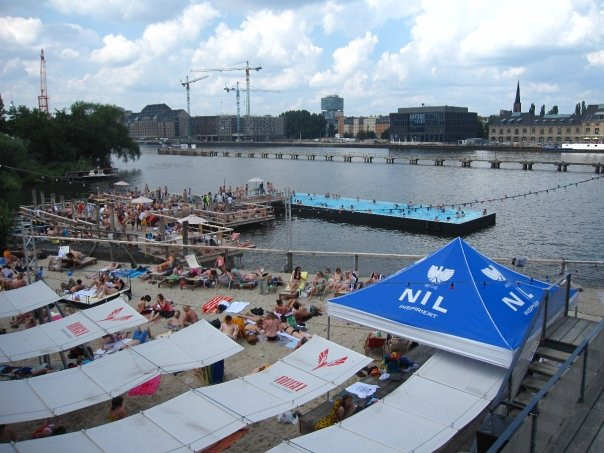 Badeschiff-柏林必去景点