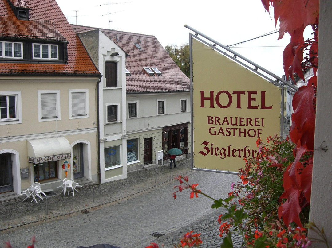 Altstadthotel Zieglerbraeu主图