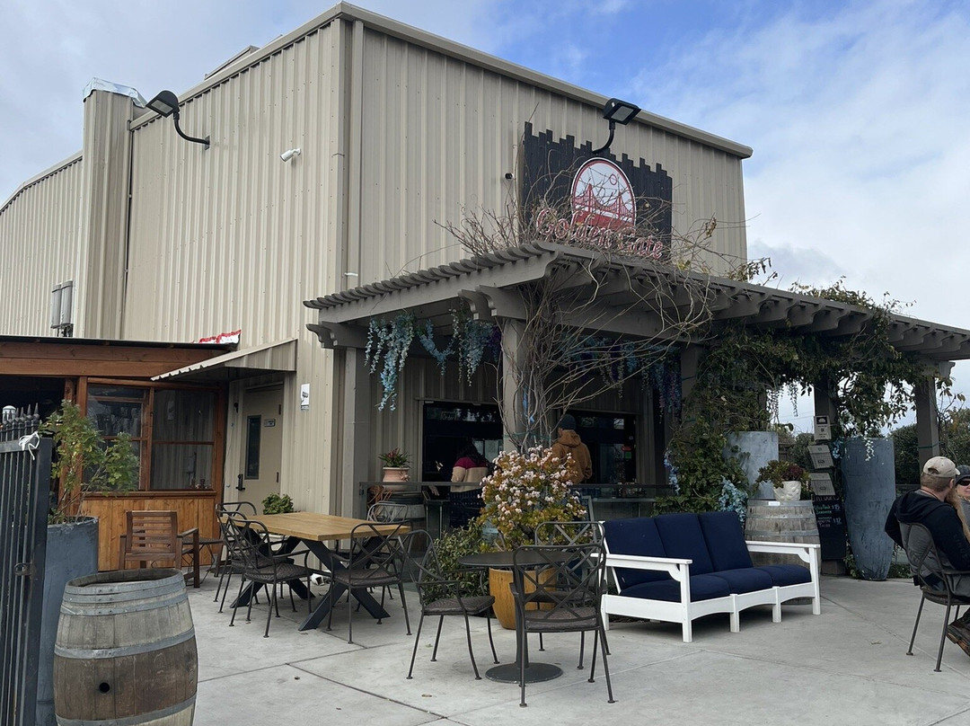 Golden Gate Bistro