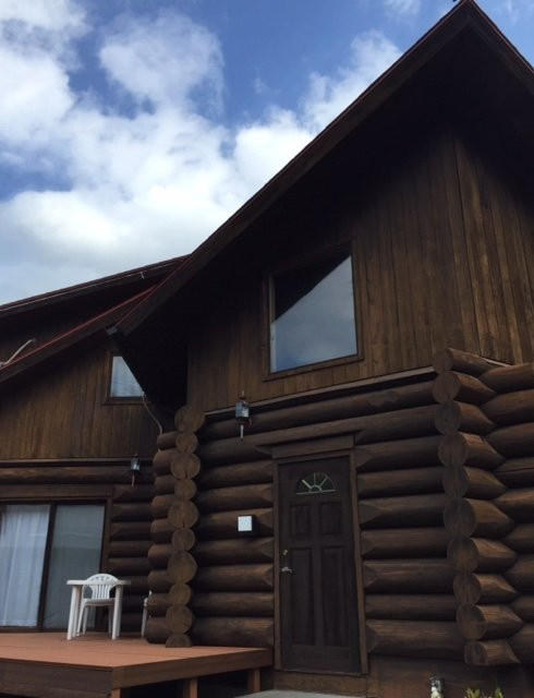 Log House Mer