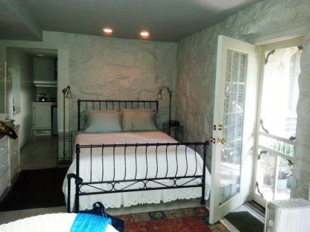 Charles Street Garden Suite-客卧