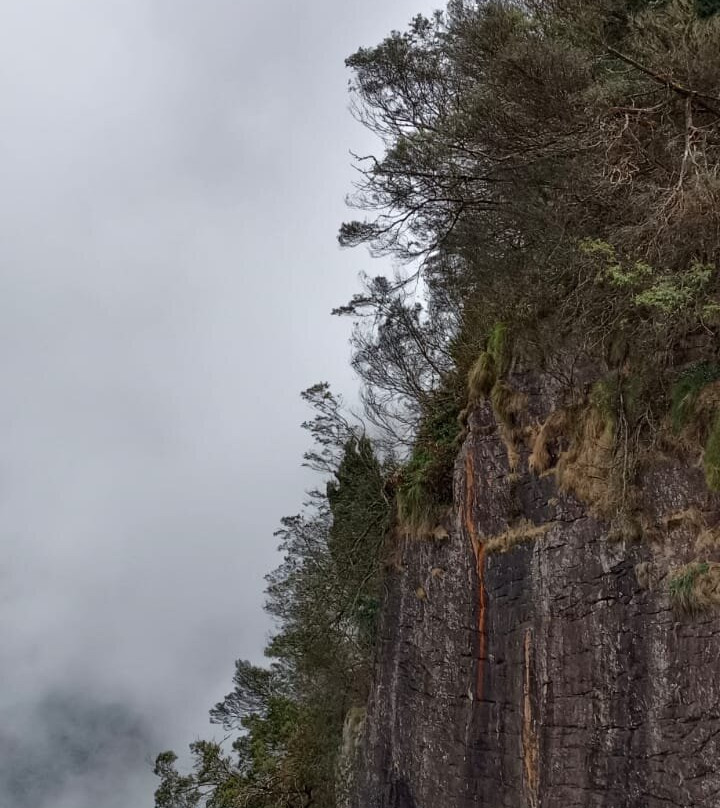 Guna Cave景点图片