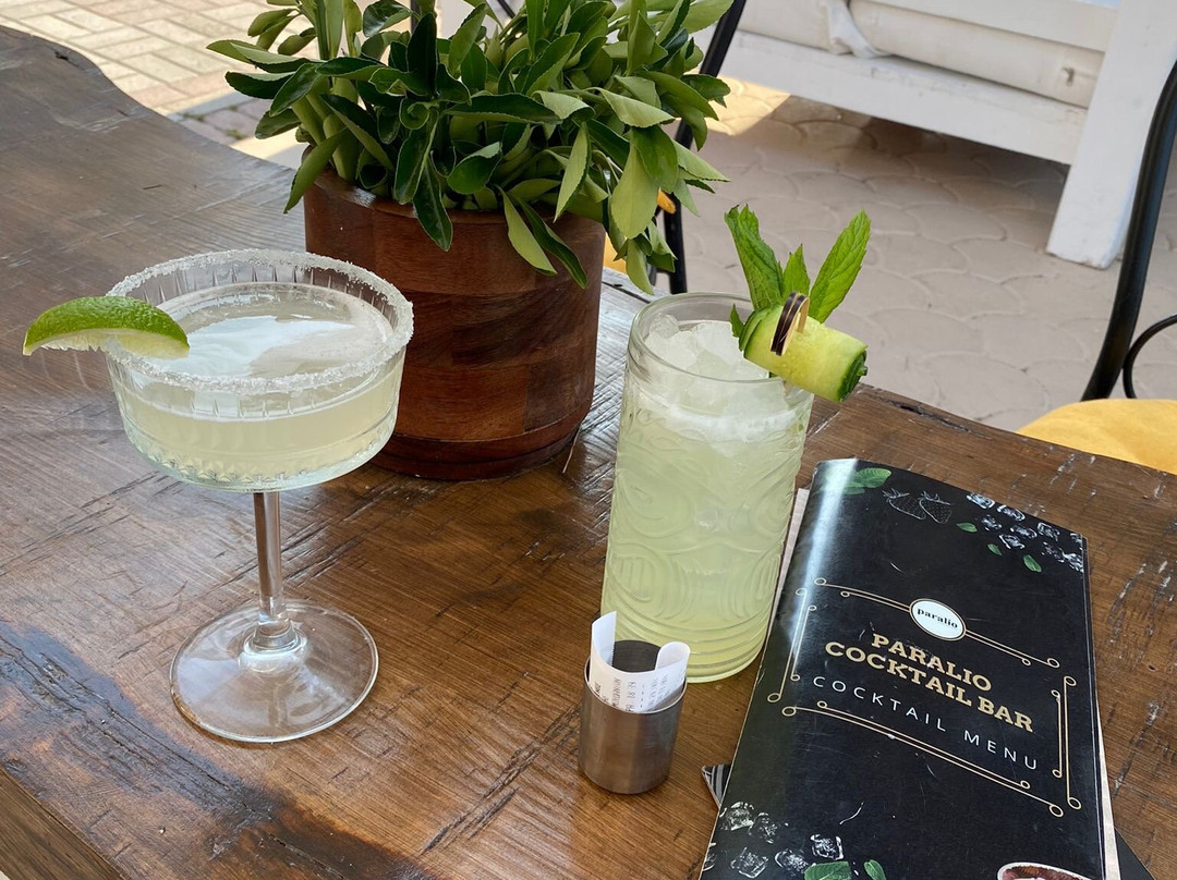 Paralio Cocktail Bar-Hanioti必去景点