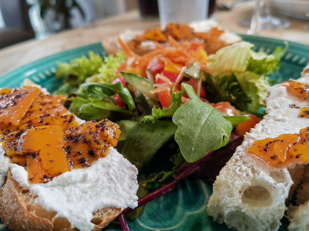 Trautwein - Das Winzerhotel am La Roche主图