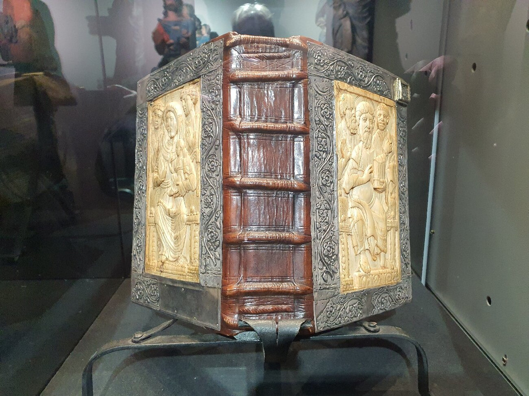 Musée Pompon-索留必去景点