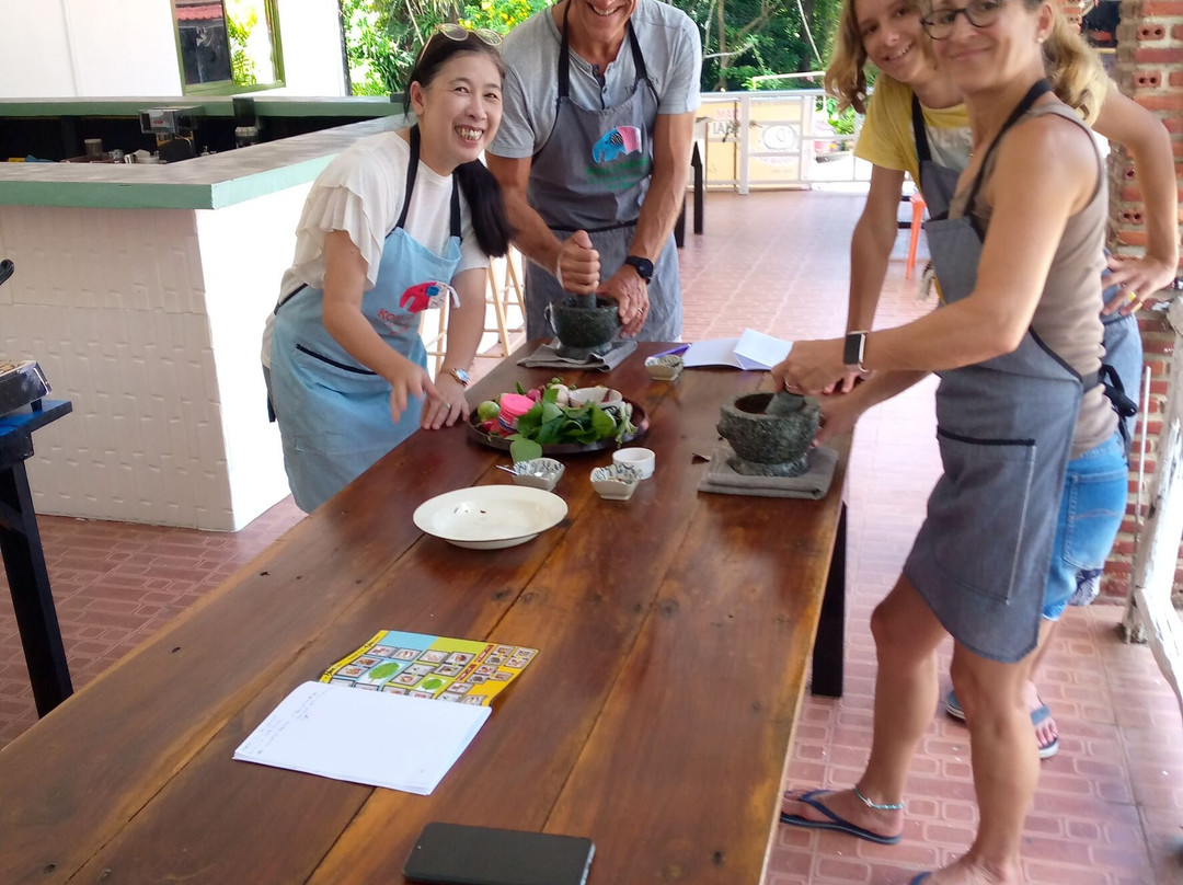 Koh Chang Thai Cooking School景点图片
