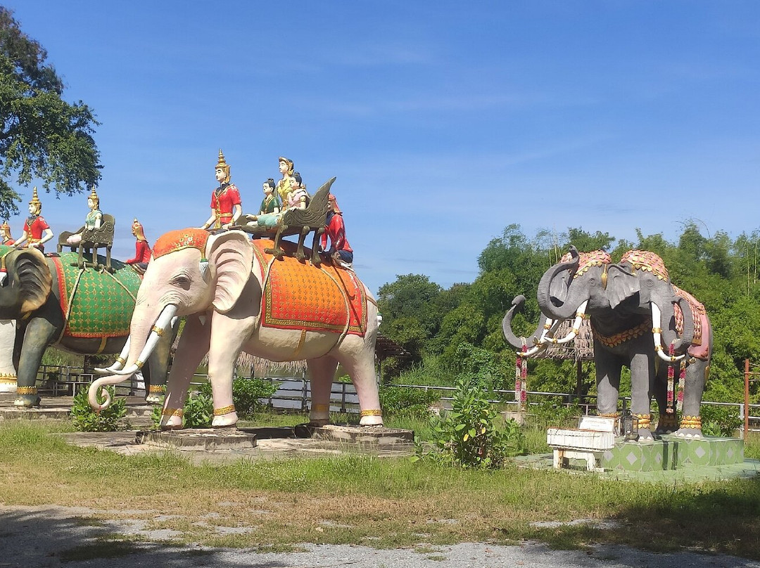 Wat Phra Loi景点图片
