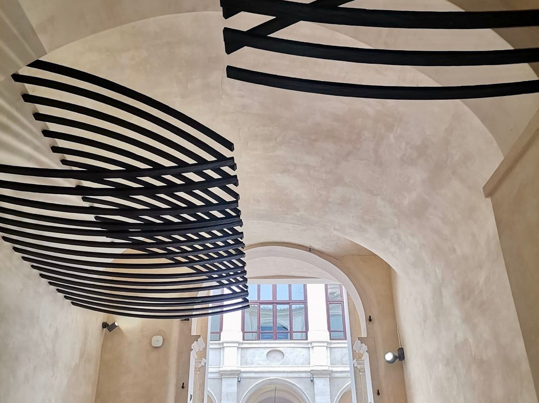 Palazzo Ardinghelli-拉奎拉必去景点