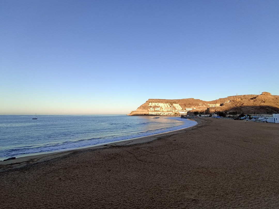 Playa de Tauro景点图片