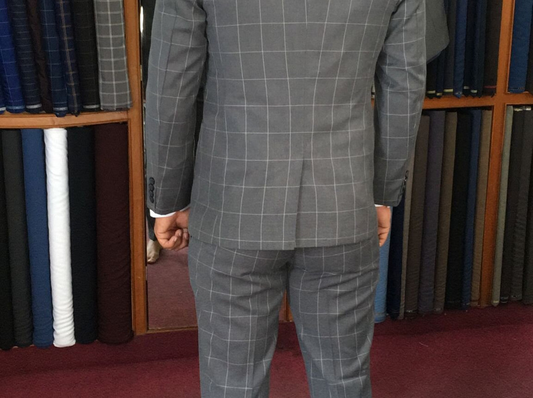 Savile Row Bespoke Tailor-查汶海滩必去景点