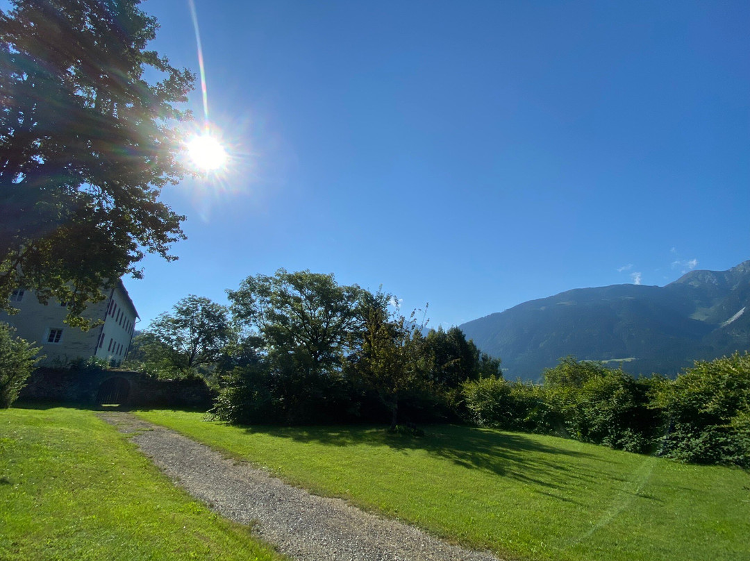 Schloss Manndorf Gastehaus主图