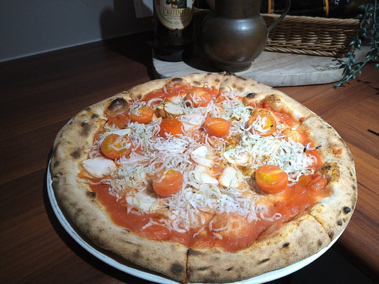 SPADA PIZZERIA 穂積駅店