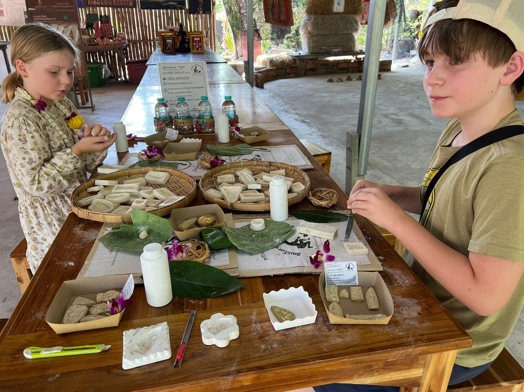 Buddhist Votive Tablets Learning Center景点图片