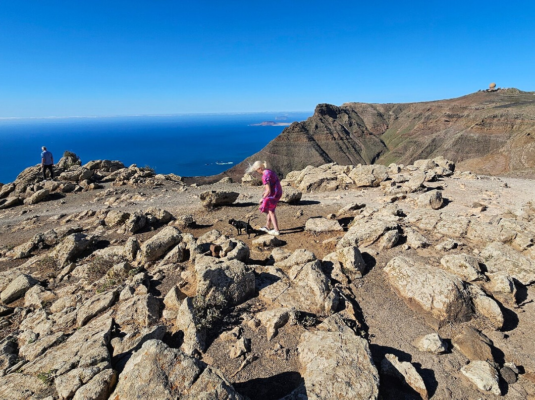Mirador De Ermita De Las Nieves-Teguise必去景点