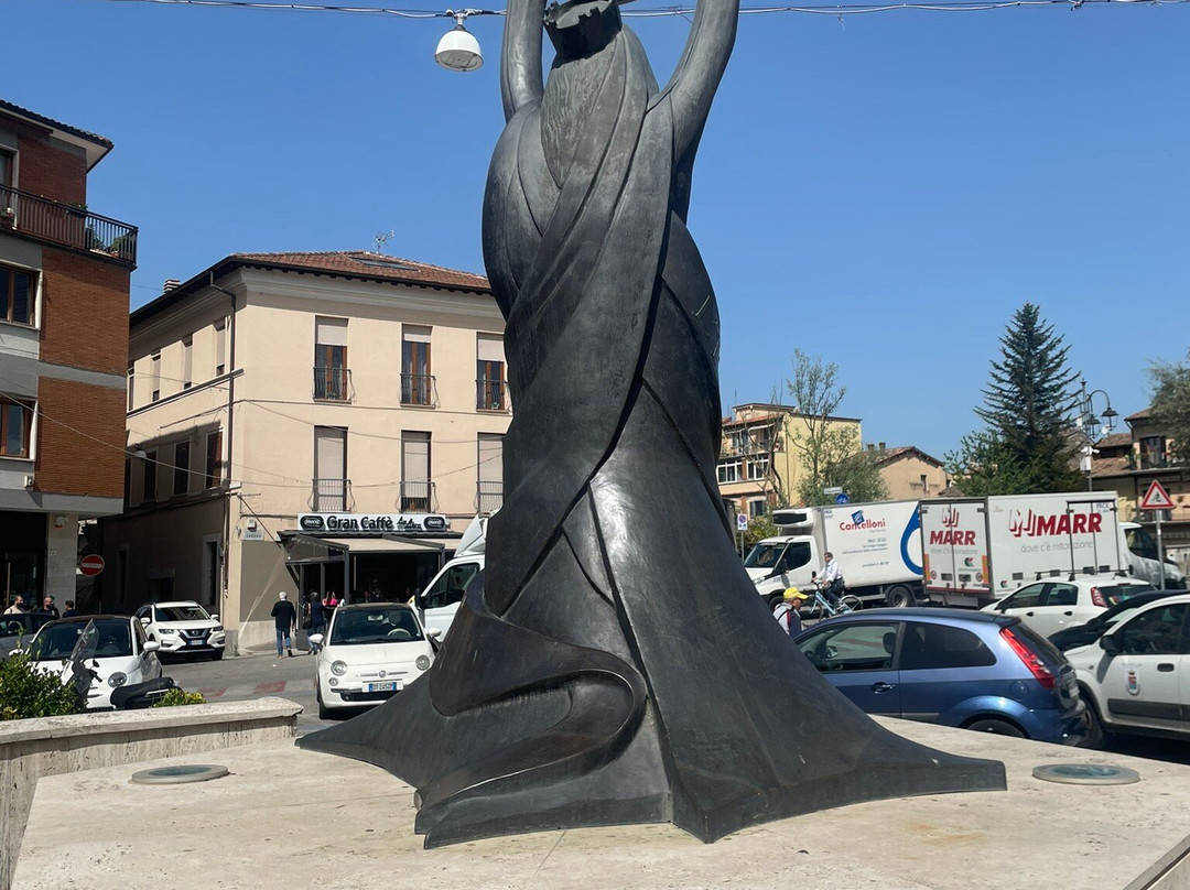 Monumento alla Lira-列蒂必去景点