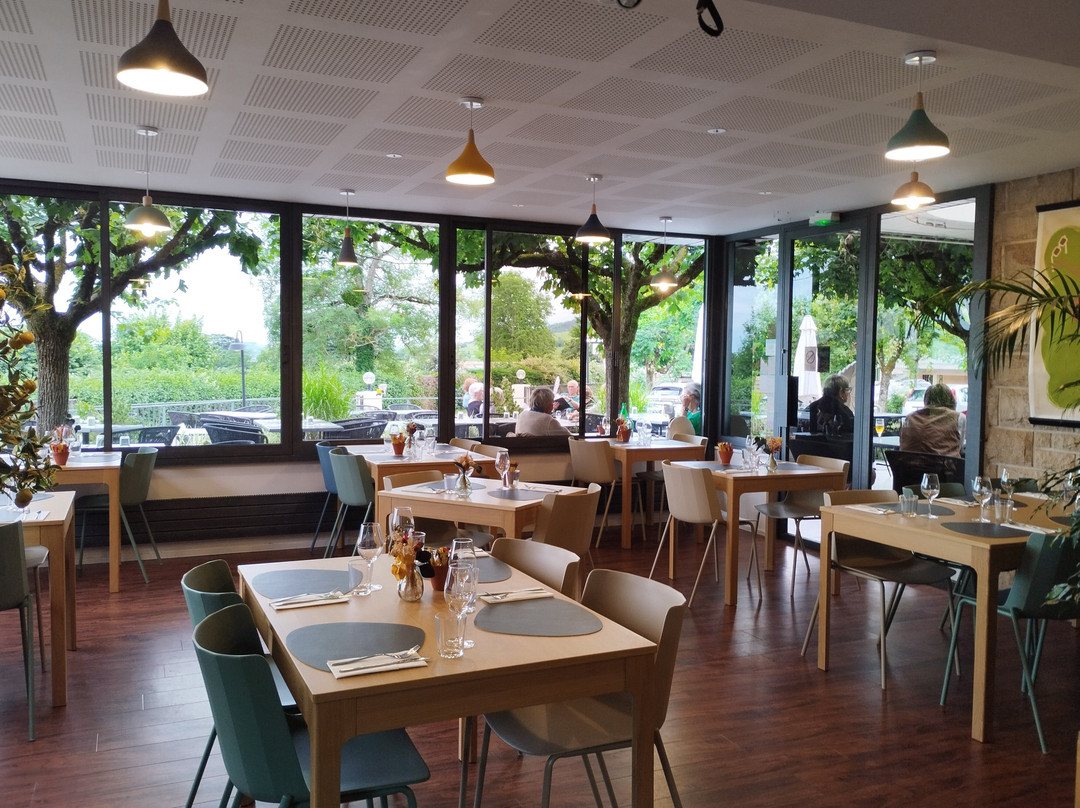 Hotel Les Hauts de Meursault主图
