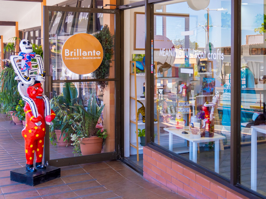 Brillante Souvenir-蒙特沃德必去景点