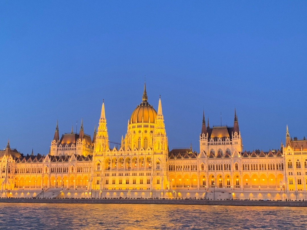 Airport Transfer Budapest景点图片