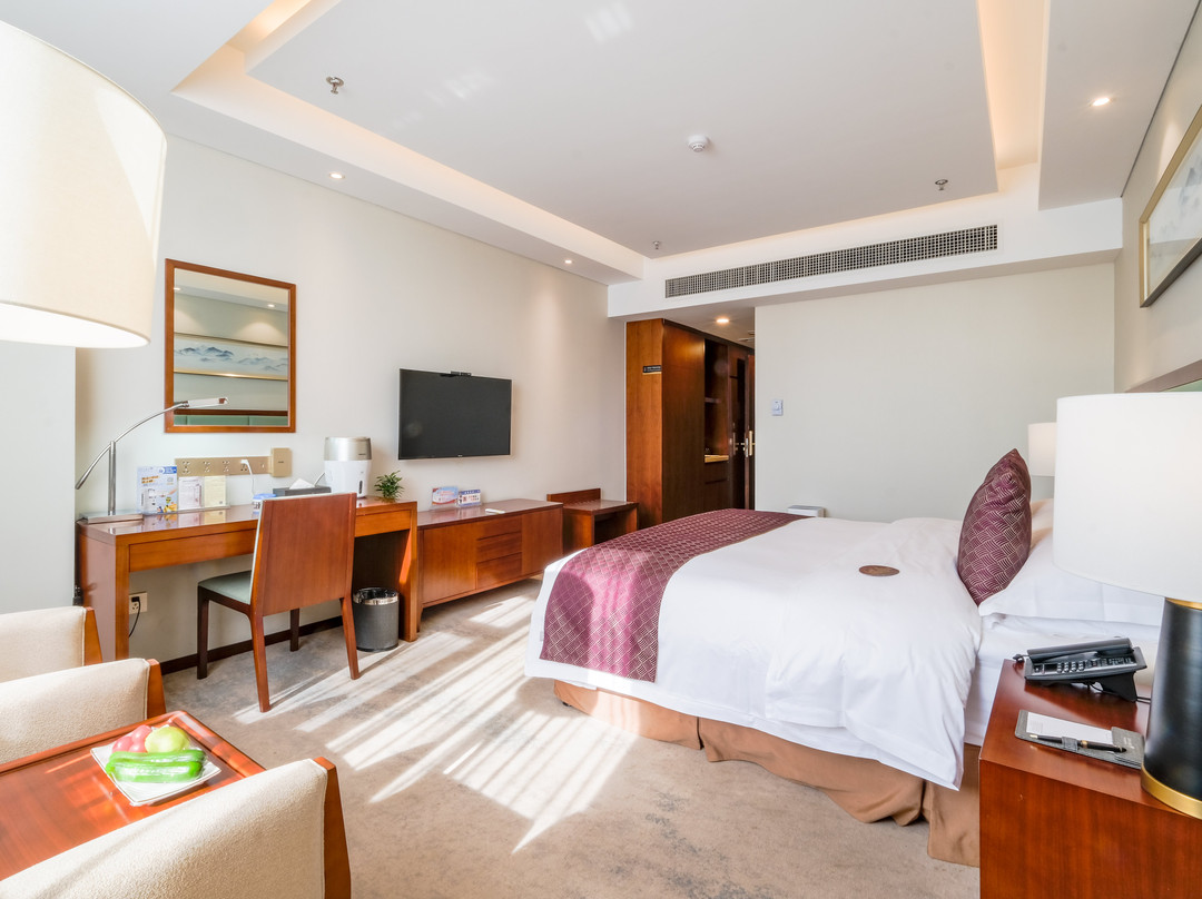 潍坊富华大酒店B座主图