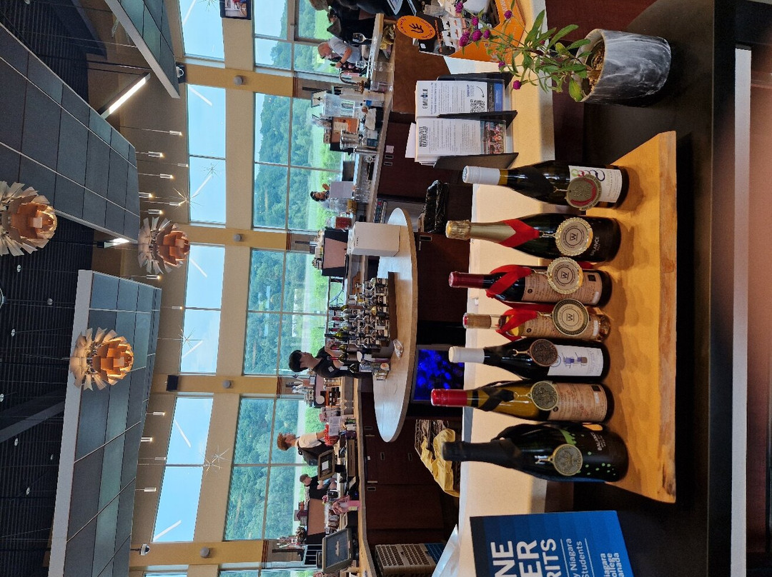 Niagara College Teaching Winery, Brewery, and Distillery-滨湖尼亚加拉必去景点