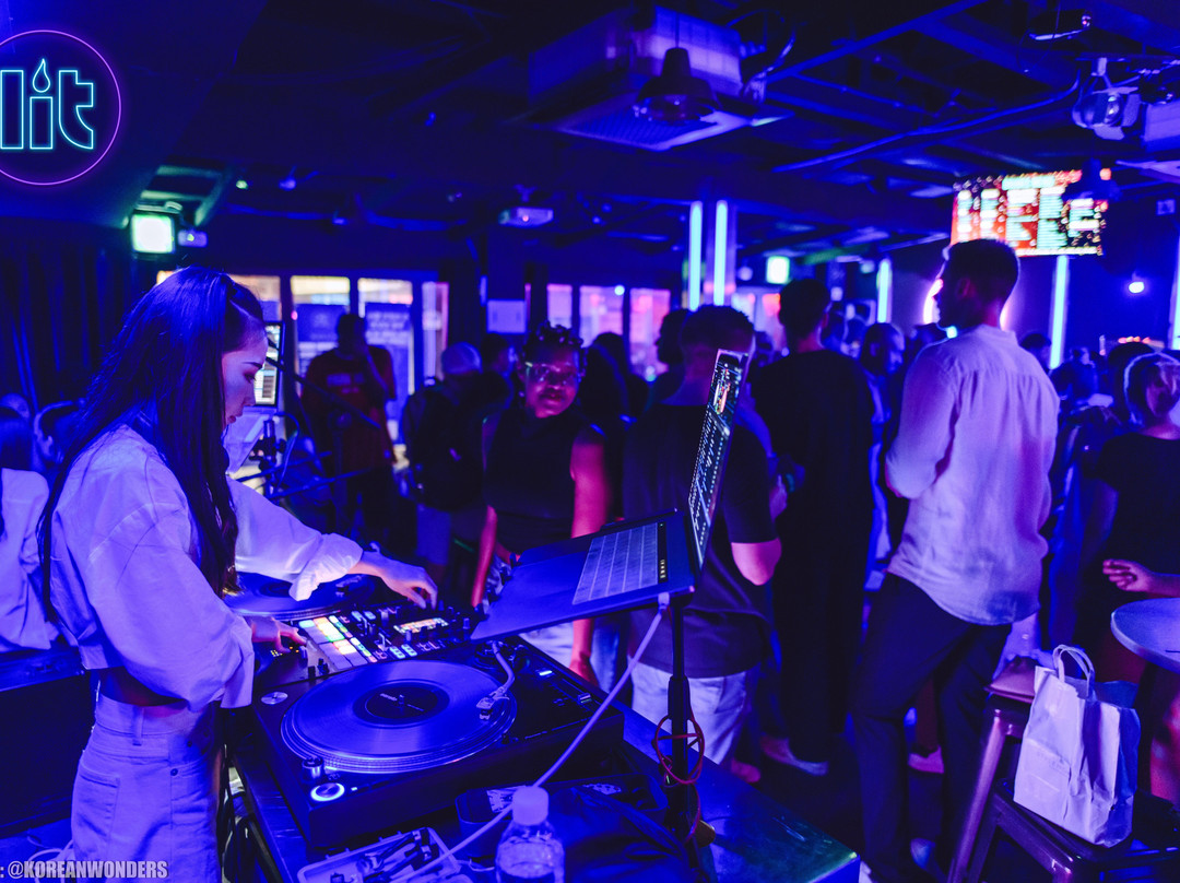 Lit Lounge Itaewon