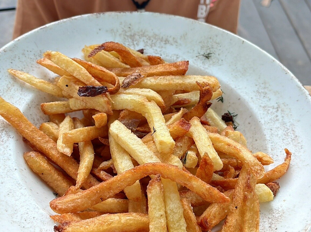 Barcarolla-Nikiti必去景点