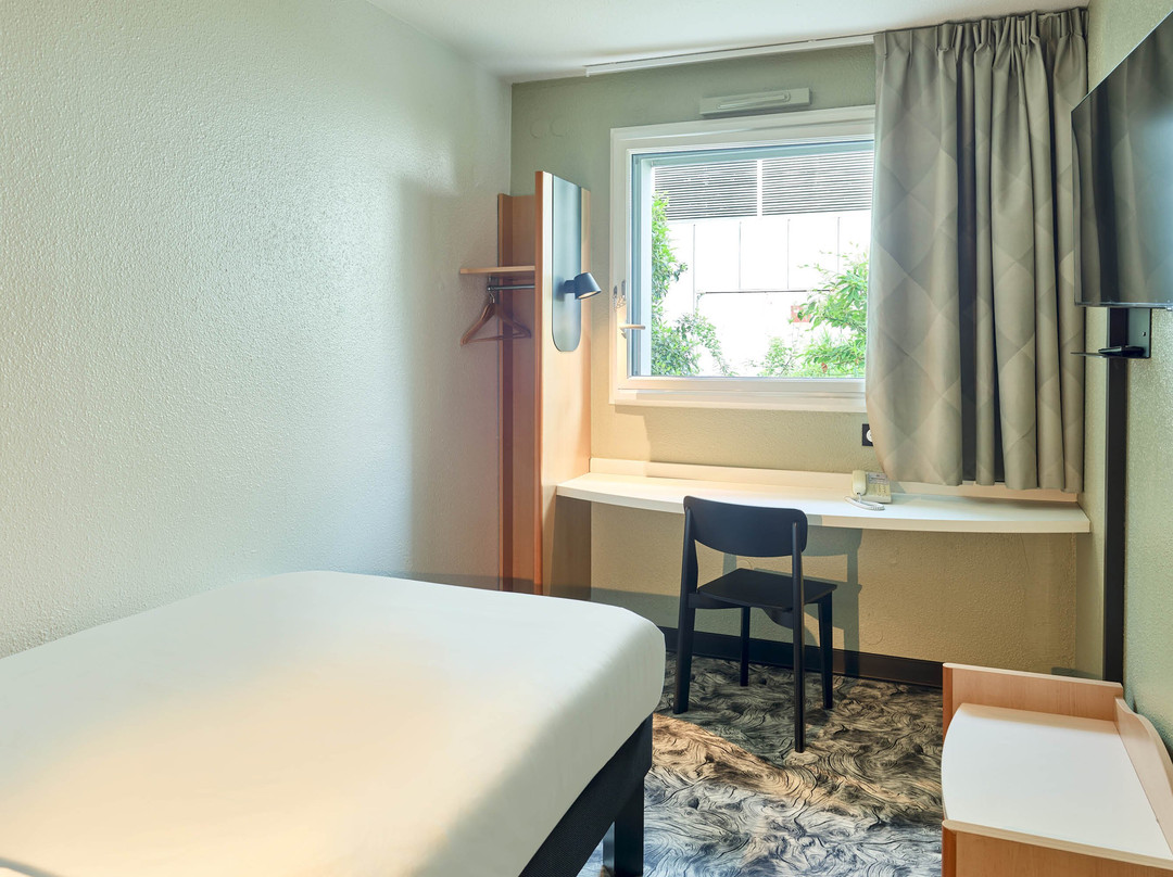 B&B HOTEL Versailles Le Chesnay主图
