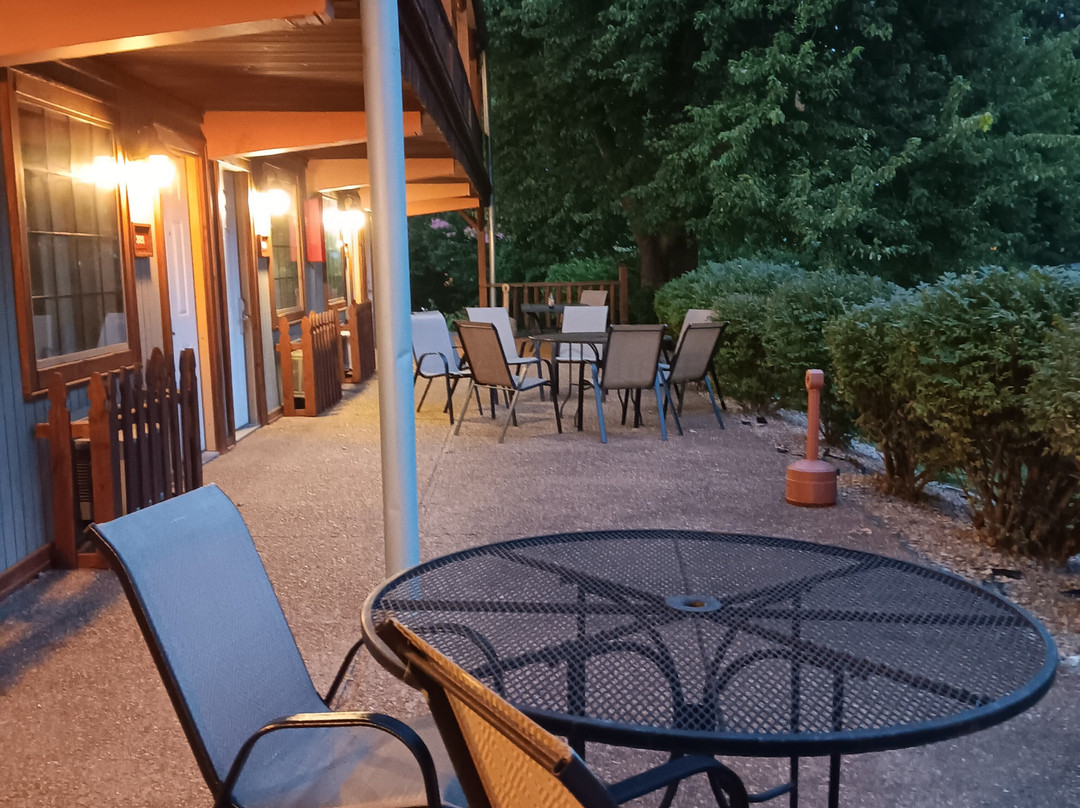 The Smoke House Lodge & Vacation Cabins主图