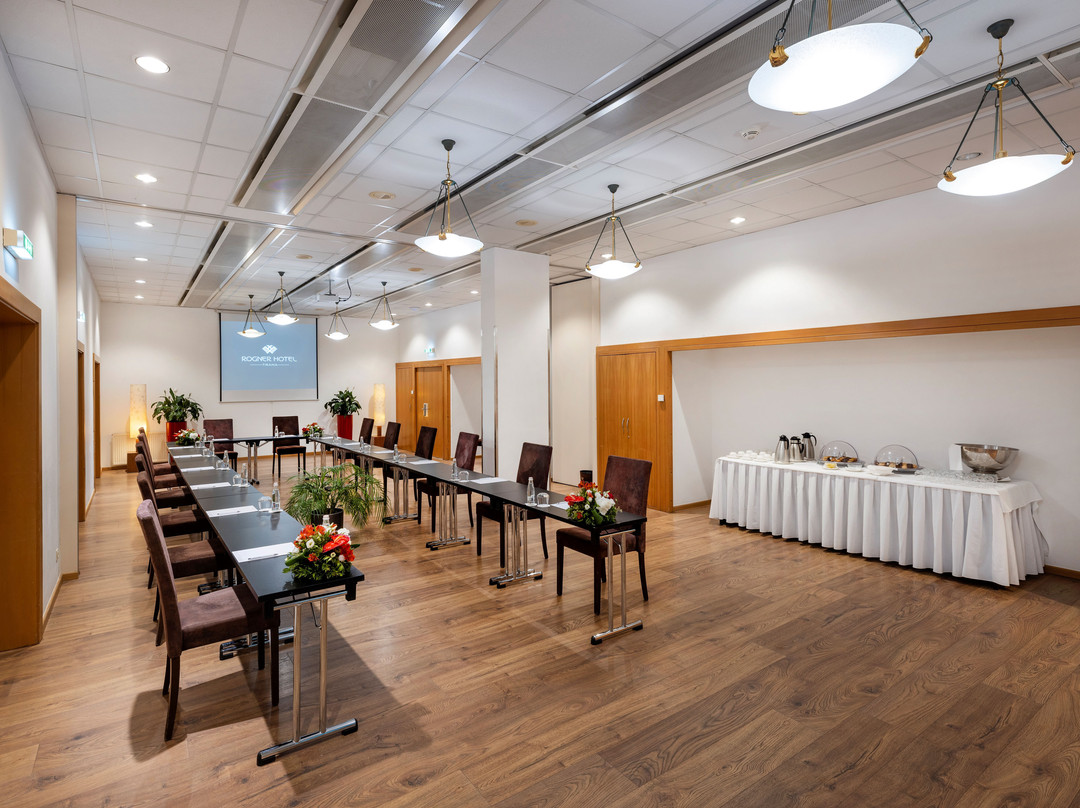 Rogner Hotel Tirana主图