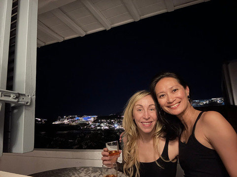 阿多尼斯酒店主图