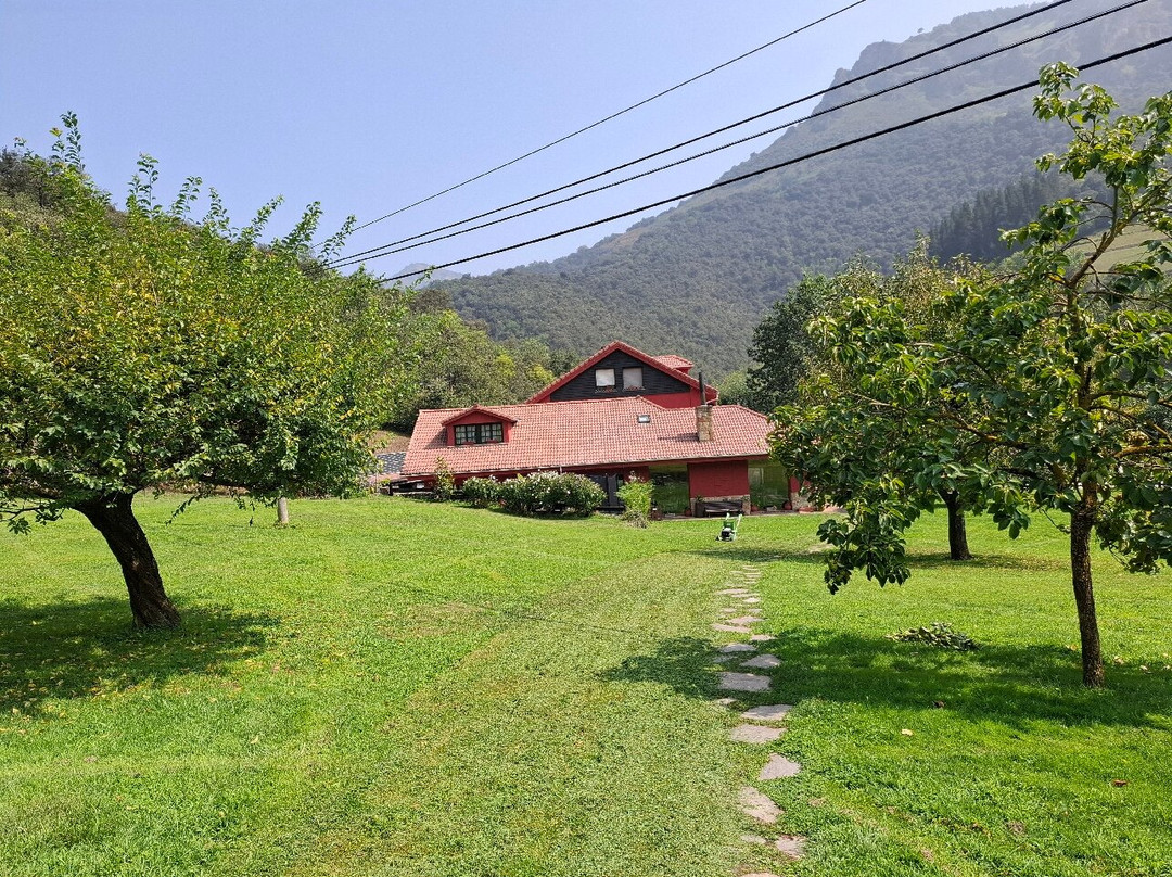 Hotel Restaurante El Jisu主图