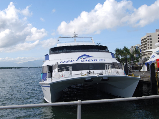 Ocean Spirit Cruises-凯恩斯必去景点