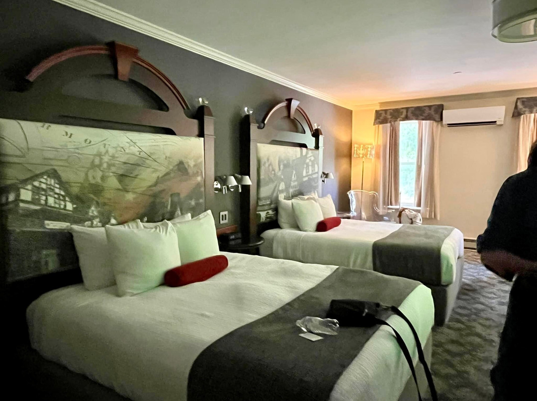 切斯纳特希尔酒店主图