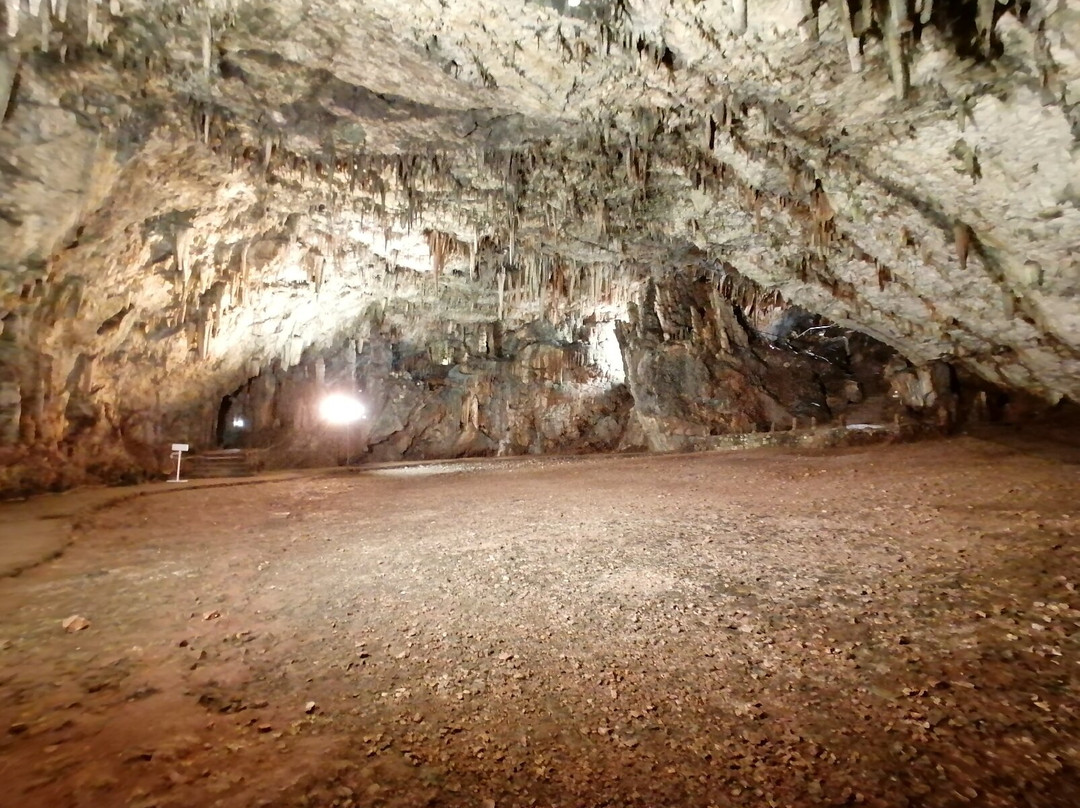 Drogarati Cave-Chaliotata必去景点
