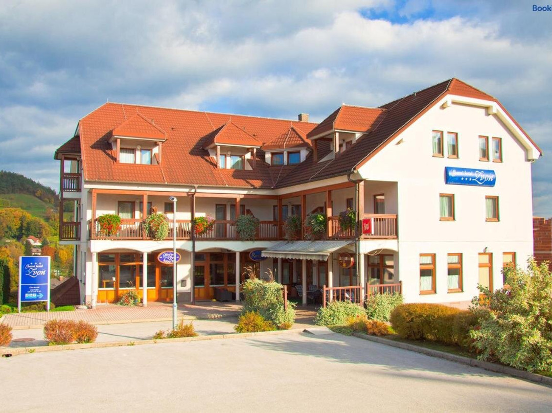 Stranice酒店住宿-Garni Hotel Zvon