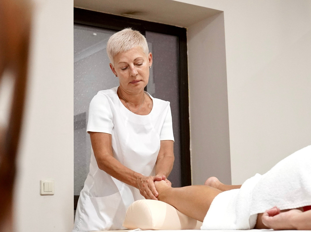 Well Hotel & Spa主图